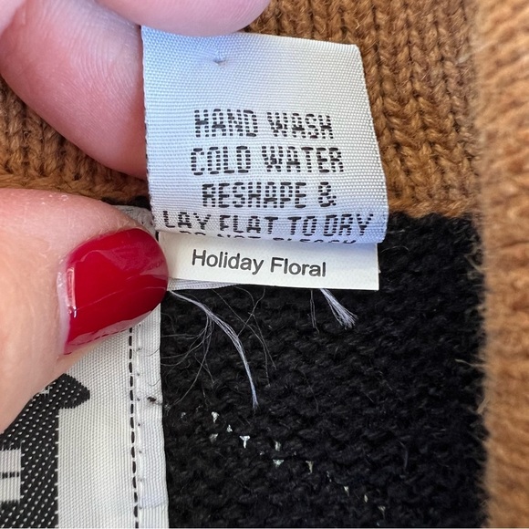 VTG Storybook Knits Holiday Floral Cardigan Sweater Embellished Black Gold Large - Picture 14 of 16